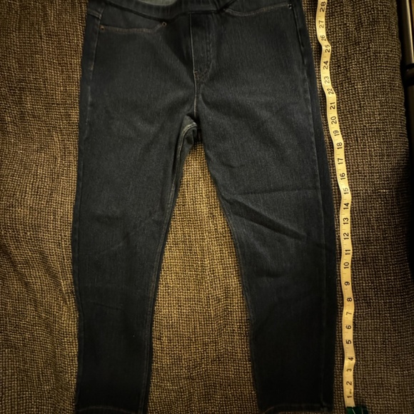 Hue Leggings in Black, Navy, Blue Dots, Olive Green and Black Corduroy, Size M. - Picture 4 of 16